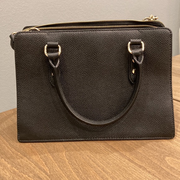 Kate spade black purse with shoulder strap - Picture 4 of 10